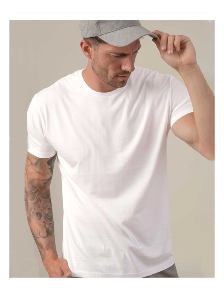 CAMISETA BÁSICA DE MANGA CORTA