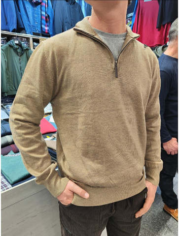 JERSEY CON MEDIA CREMALLERA